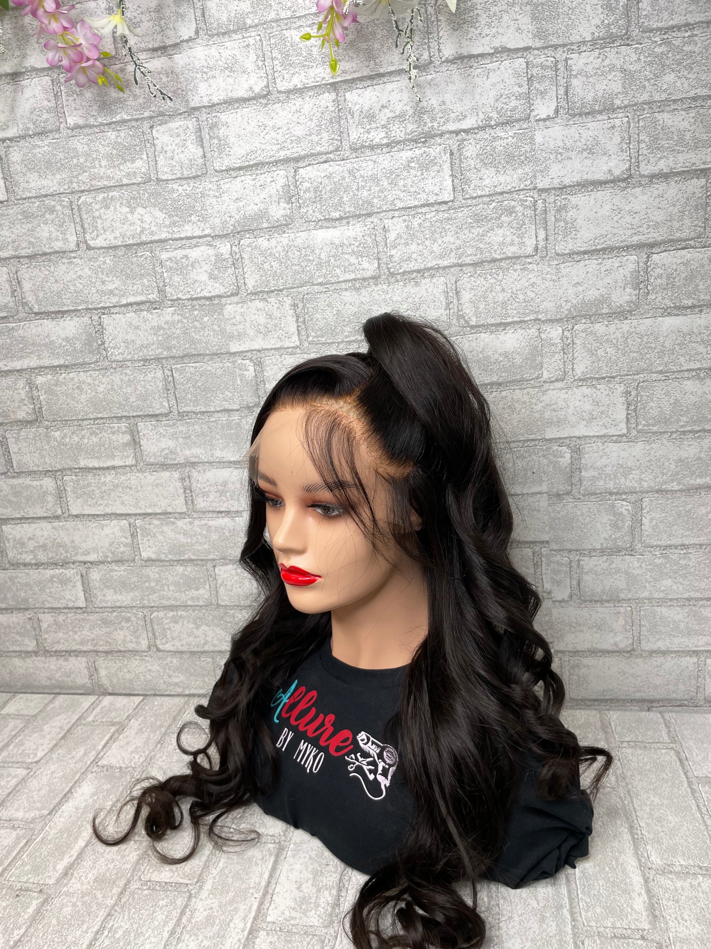 Aliyah -24inch lace frontal wig