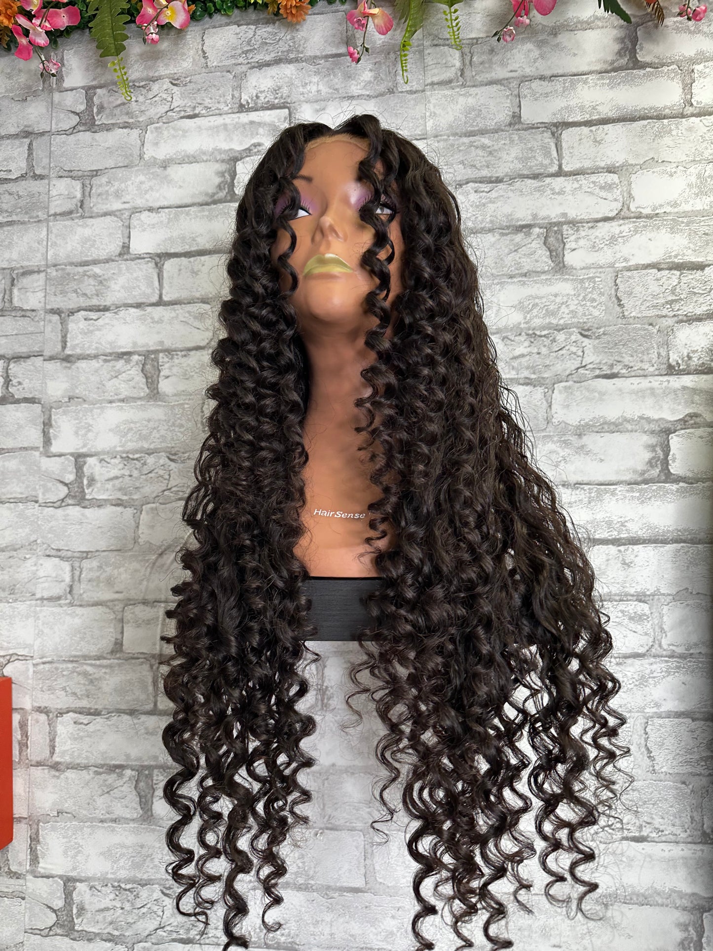 30 inch deep curly wig